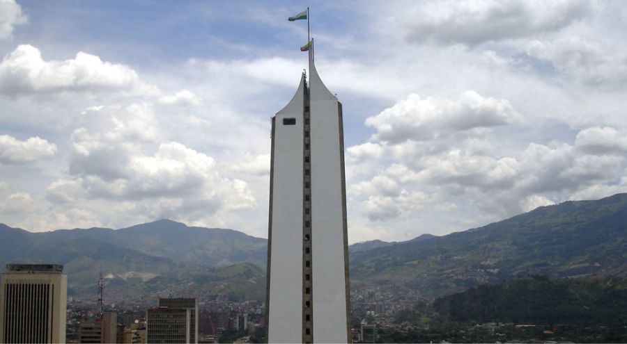 Los cinco edificios más altos de Medellín 2 Edificio Coltejer