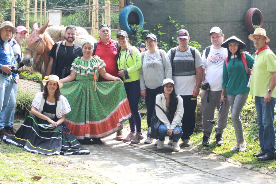 Entre bosques, aguas, canalones y café: las aves 4 Salida de grupo