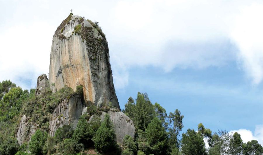 Tres pueblos Antioqueños como destino turístico poco conocidos. 5 Monolito ‘Piedra del Peñol’ entrerrios