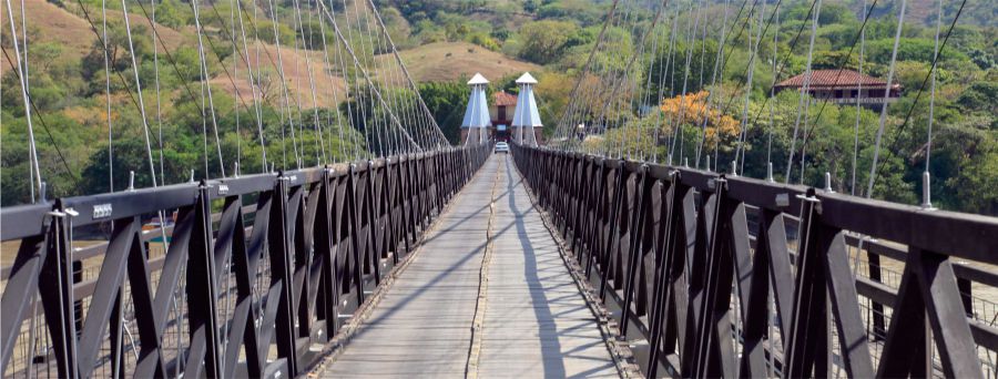 Puente de occidente