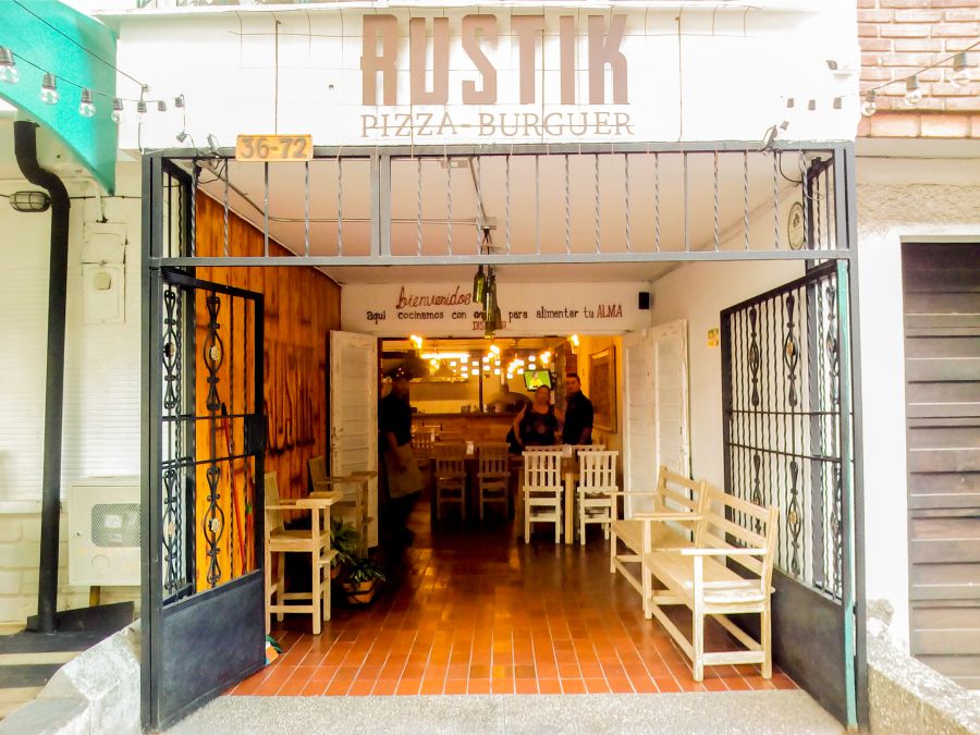 Rustin Medellin entrada