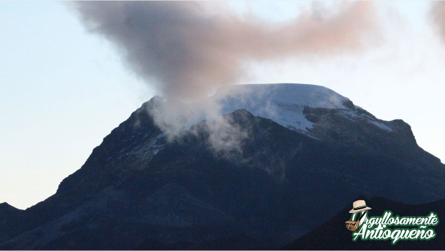 La Montaña nevado del Tolima