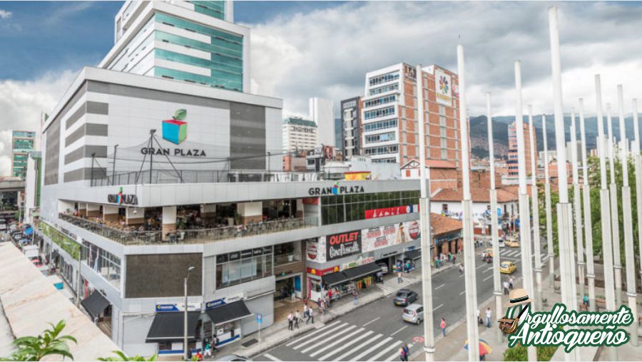 Reapertura totral del comercio en medellin