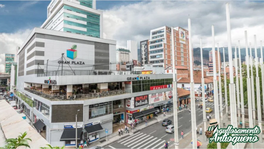 Reapertura totral del comercio en medellin