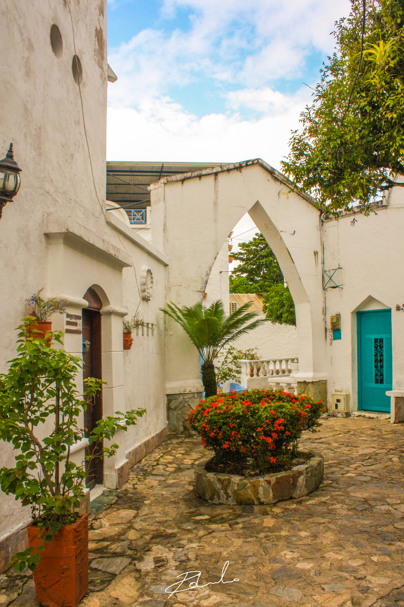 La Aldea, el Santorini en Doradal Antioquia el pueblito que te transporta al Mediterráneo 5 Caminando por el Santorini