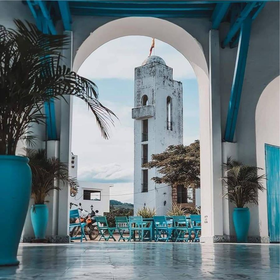 La Aldea, el Santorini en Doradal Antioquia el pueblito que te transporta al Mediterráneo 8 La Aldea Doraral Antioquia 11