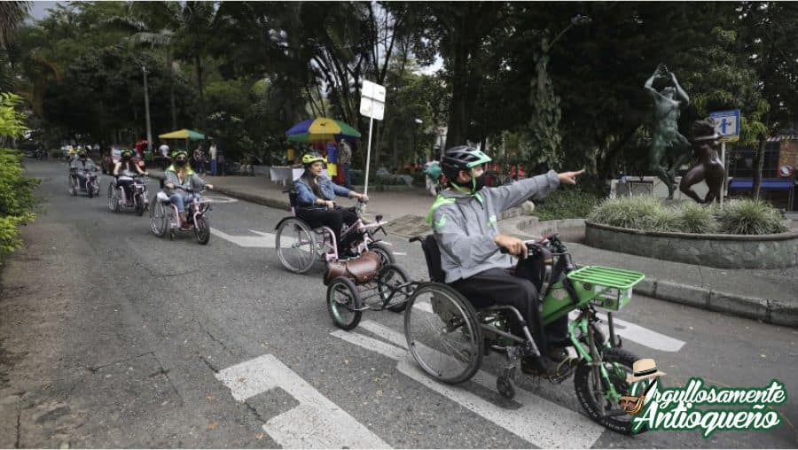 Paseos turisticos en sillas de ruedas electricas en Medellin