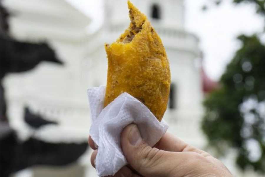 Empanada - Orgullosamente Antioqueño