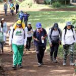 ¿Necesita hablar sin sentirse juzgado? La Alcaldía de Medellín abre 33 nuevos escuchaderos 8 INDER Medellín reactiva las Caminadas estrategia que promueve la actividad física, la cultura y el...
