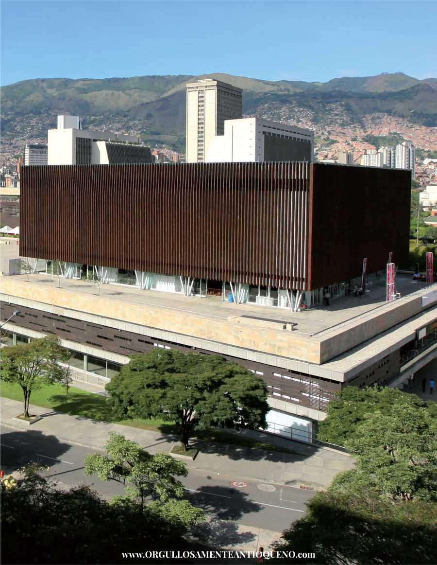 Doce sitios turísticos de Medellín que debes conocer 7 Plaza Mayor