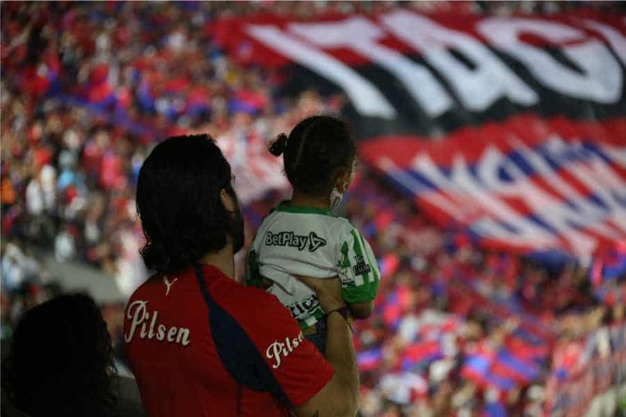 Medellín está lista para la fiesta de los hinchas en el clásico entre verdes y rojos 2 Clasico Nacional vs Medellin