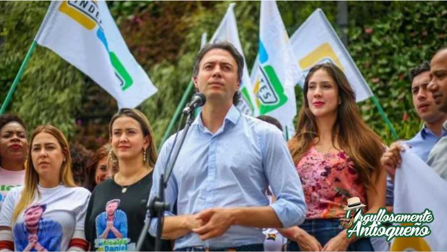Cuanto falta para que Daniel Quintero se vaya 49 Pruebas demostrarian que Daniel Quintero desvio recursos de la Alcaldia de Medellin