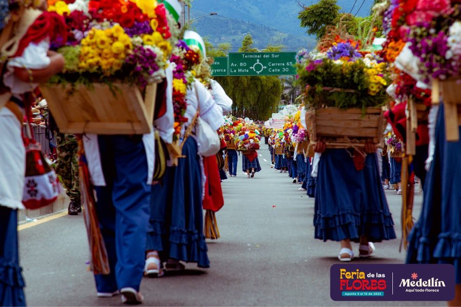 La Feria de las flores 2022 regresa con el 100% de presencialidad y una programación con más de 3.200 artistas 2 Desfile de Silleteros Feria de las flores 2022