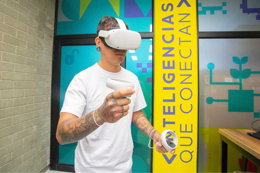 El banco de los pobres con la Alcaldía de Medellín lanzan línea de crédito para negocios de base tecnológica 3 Creditos para empresas de base tecnologica