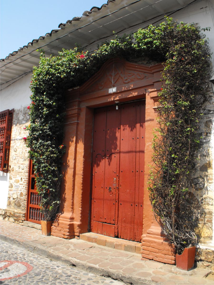Visita Antioquia y descubre los destinos más turísticos, su Patrimonio Histórico, Cultural y Natural 6 Casa de Santa Fe de Antioquia