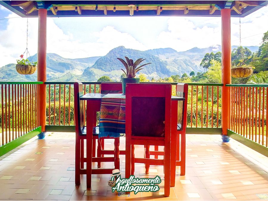 Visita Antioquia y descubre los destinos más turísticos, su Patrimonio Histórico, Cultural y Natural 7 Casa tipica en Jardin