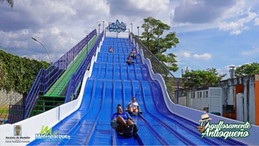 Corrupcion en Metro parques