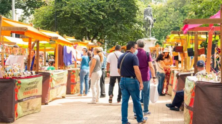 El Tradicional Mercado Sanalejo Regresará en Febrero, recuperando así una Tradición en Medellín 2 El Mercado Sanalejo retornara en febrero