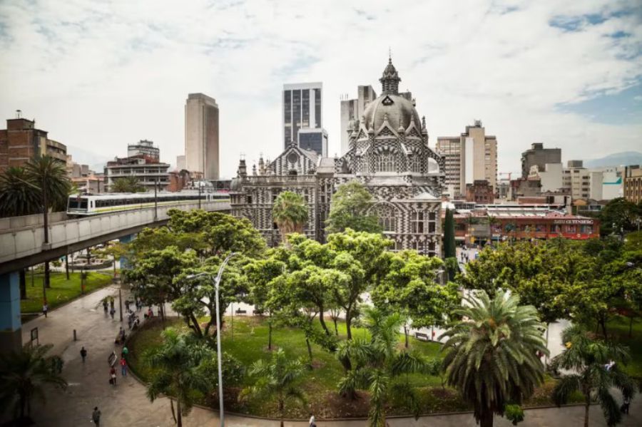 Plaza Botero