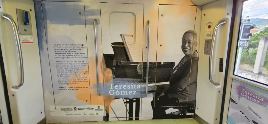 Homenaje a Teresita Gomez