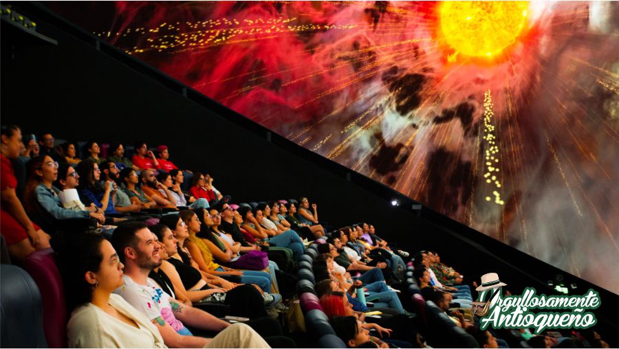 Medellin celebra 40 anos del Planetario Jesus Emilio Ramirez
