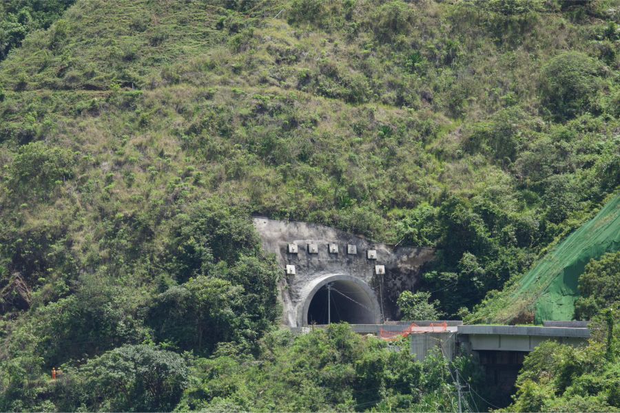 Tunel del toyo