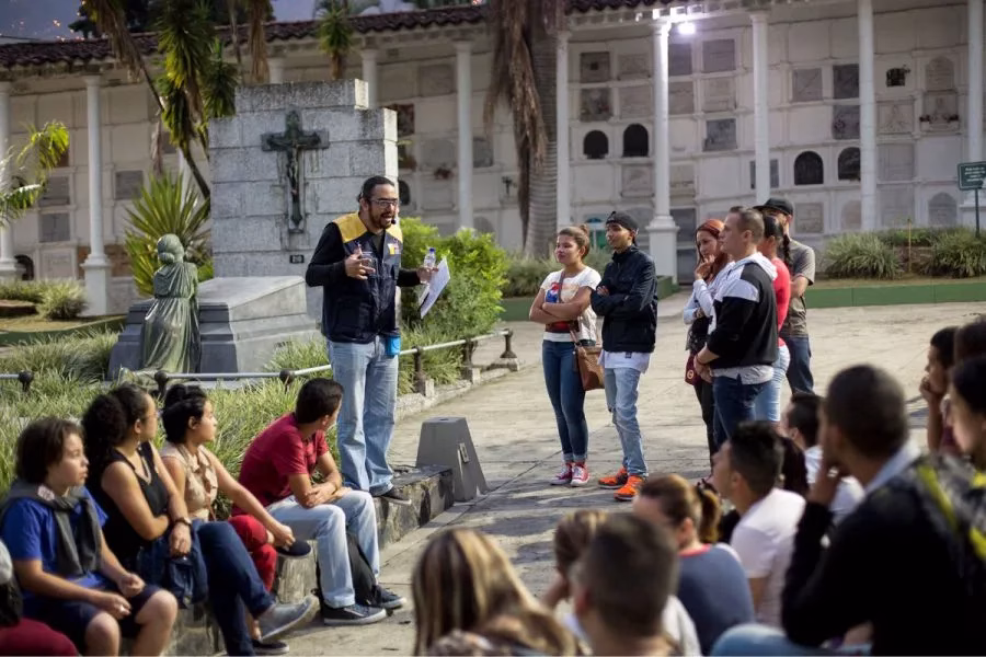 Medellín tendrá actividades culturales gratis en Semana Santa y estos son los planes que más llaman la atención 4 Cementerio Museo San Pedro