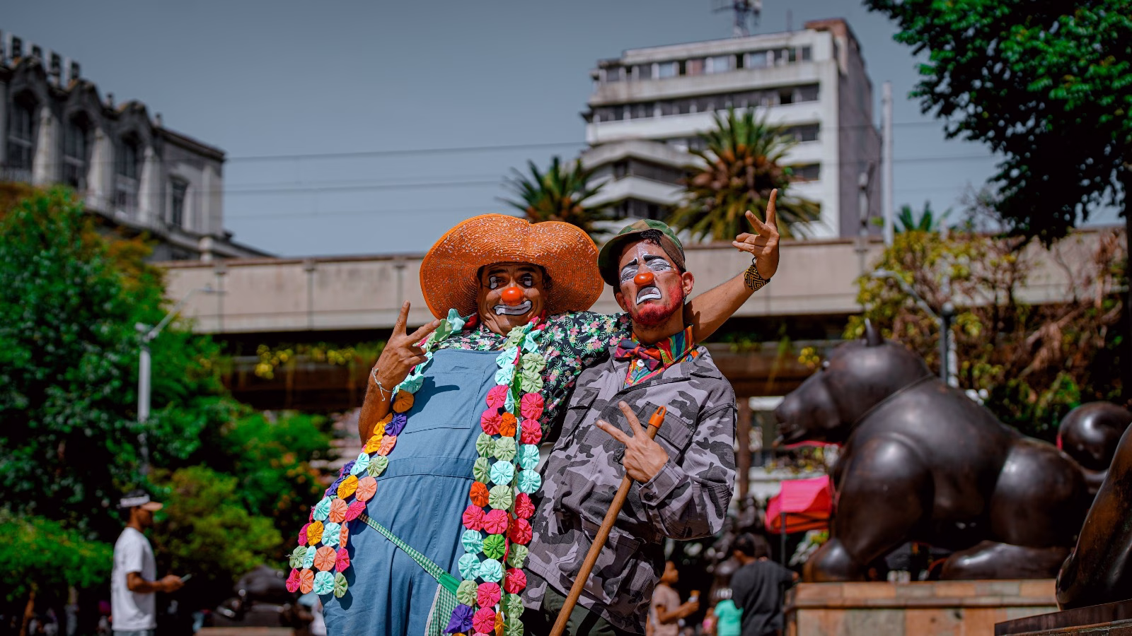 Calle de los Artistas Medellín 2026 llega gratis al Pueblito Paisa y este es el horario 2 eventos culturales Medellin